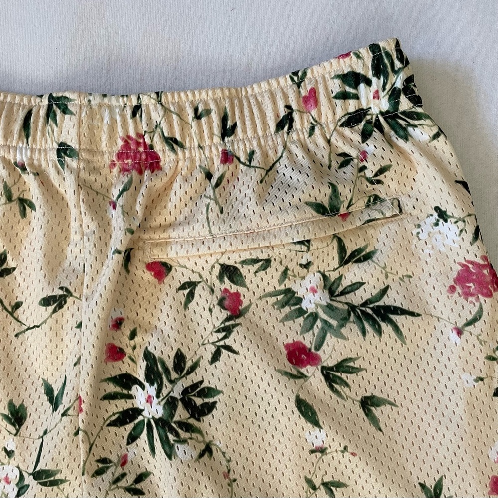 NWOT John Elliott Practice Shorts Yellow Floral Basketball Mesh Large 32” - Picture 9 of 12